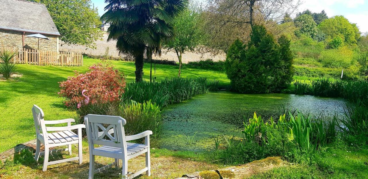 Le Vieux Moulin Gites - A Charming Stone Cottage With Garden View And Seasonal Pool Guegon Luaran gambar